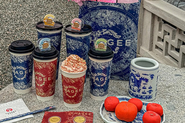 霸王茶姬加盟模式让零经验者轻松成为老板，快速盈利